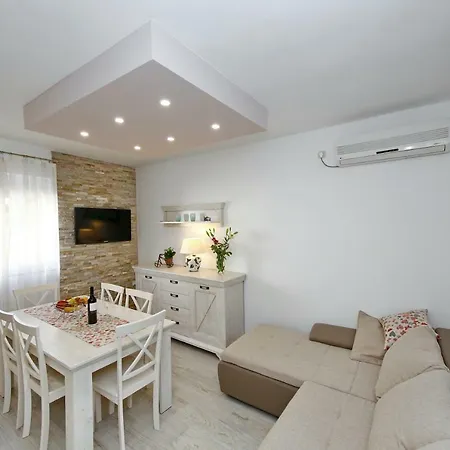 Apartment Nela Zadar Zewnętrze zdjęcie