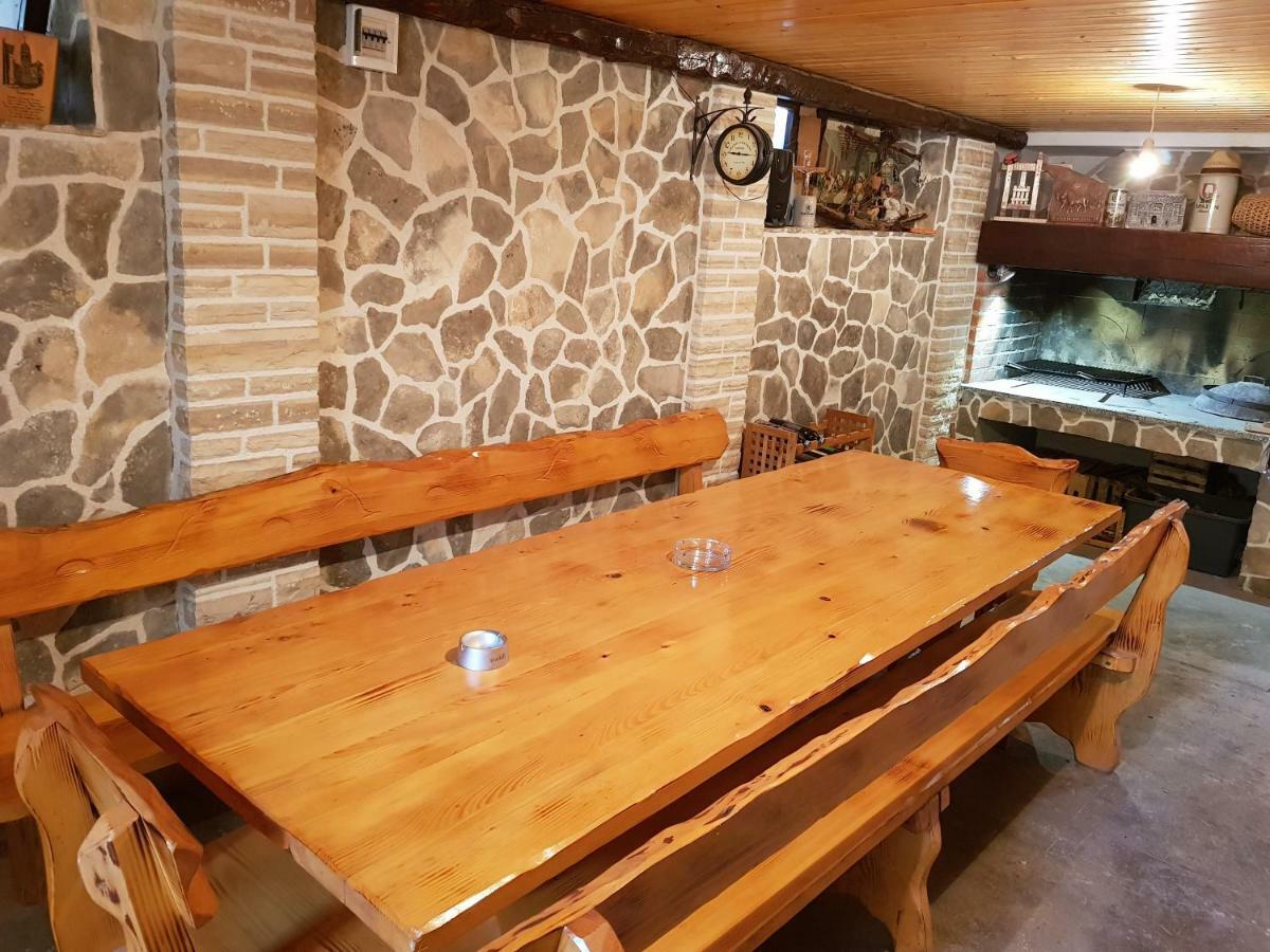 Apartma Nela *